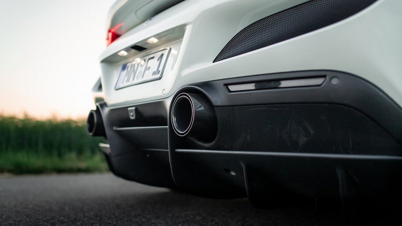Photo of Novitec Carbon Stainless Steel Tailpipes for the Ferrari F8 Tributo/Spider - Image 6